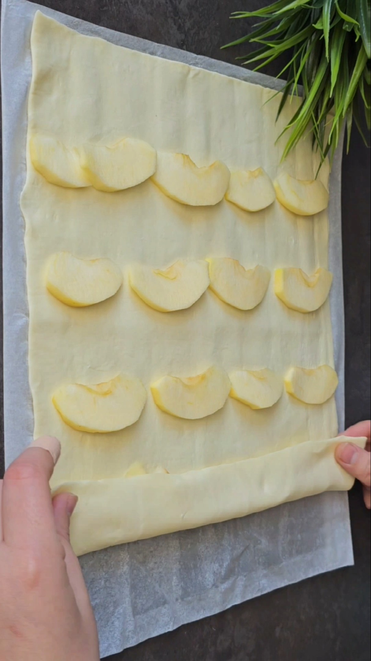 Idea con pasta sfoglia e mele ??#tasty #delicious #food #delizioso #foodie #dolce #dessert